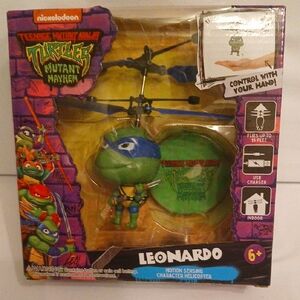Nickelodeon TMNT Leonardo Motion Helicopter - Blue and Green